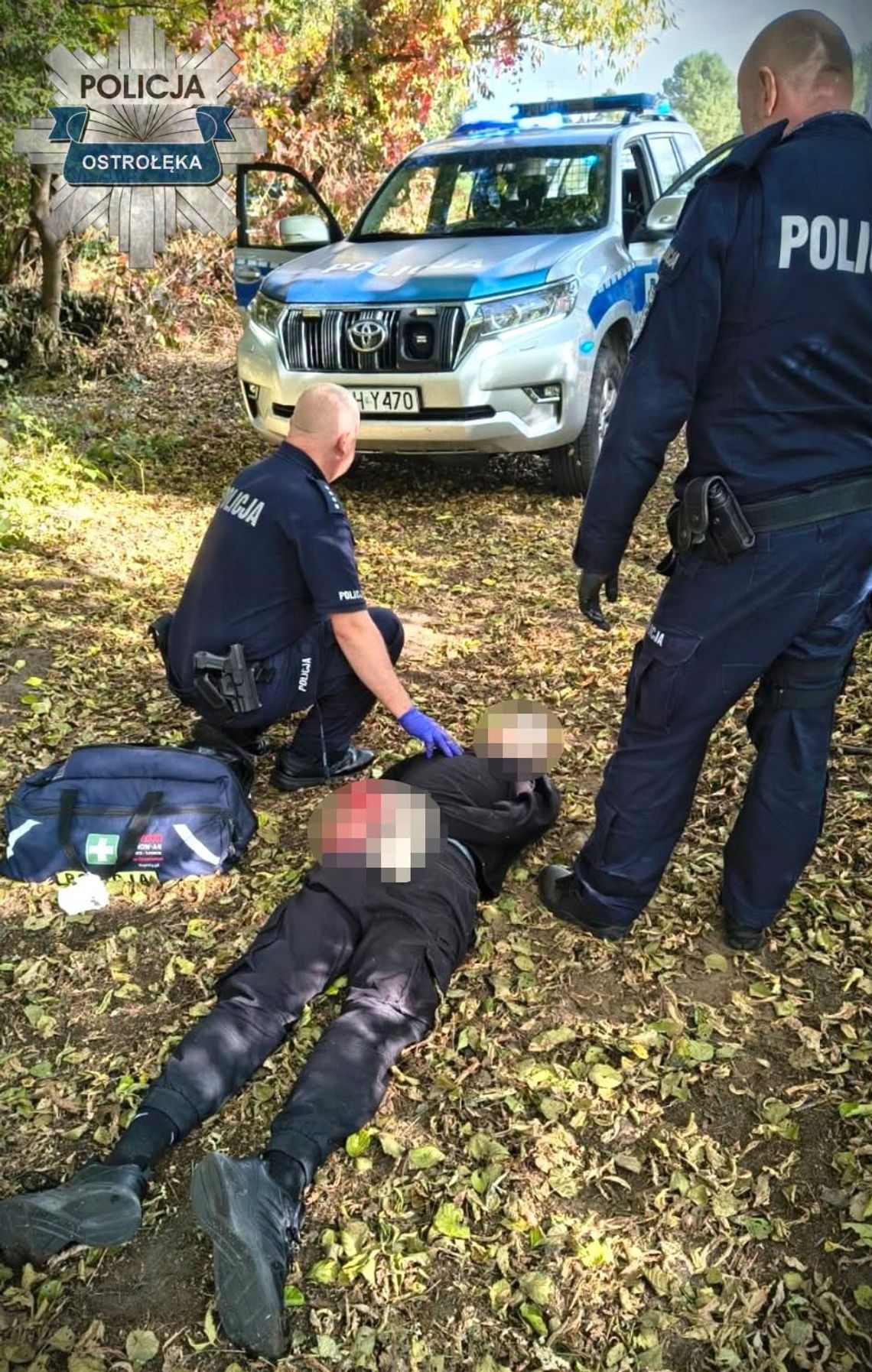 Atak ostrym narzędziem w szkole w Ostrołęce. Jest wielu rannych. Policja zatrzymała 19-latka Atak ostrym narzędziem w szkole w Ostrołęce. Jest wielu rannych. Policja zatrzymała 19-latka
