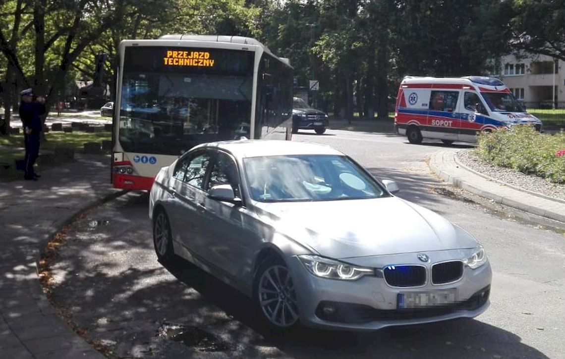 Bez prawa jazdy woził pasażerów autobusem miejskim. Dokument stracił za jazdę po pijaku