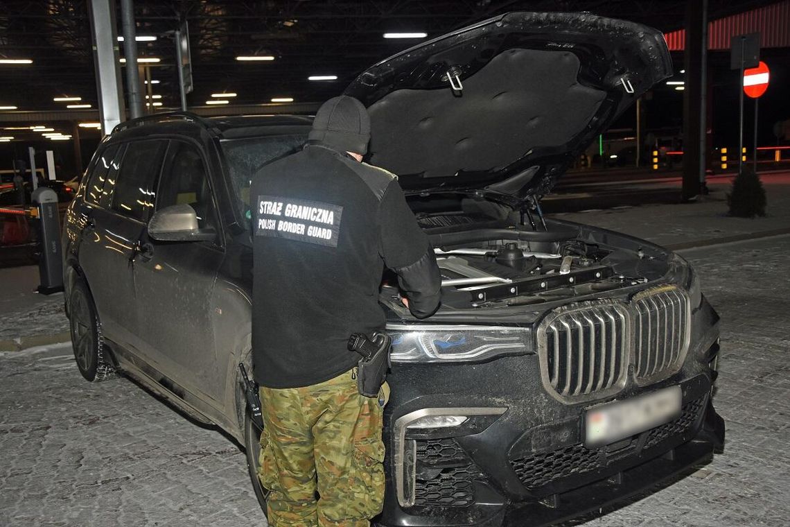 Białorusin próbował wyjechać z Polski kradzionym BMW o wartości ponad ćwierć miliona złotych