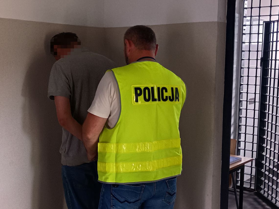 Błyskawiczna kara dla pijanego kierowcy na zakazie. Został skazany na 1,5 roku więzienia