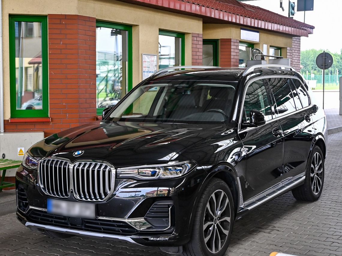 BMW za 280 tysięcy złotych zatrzymane na granicy. Auto było poszukiwane w Niemczech