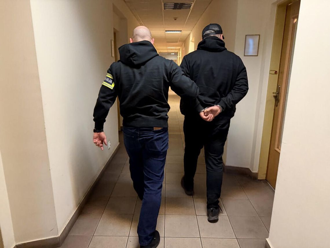 Brawurowa ucieczka 40-latka. W tle narkotyki i poważne przestępstwo seksualne