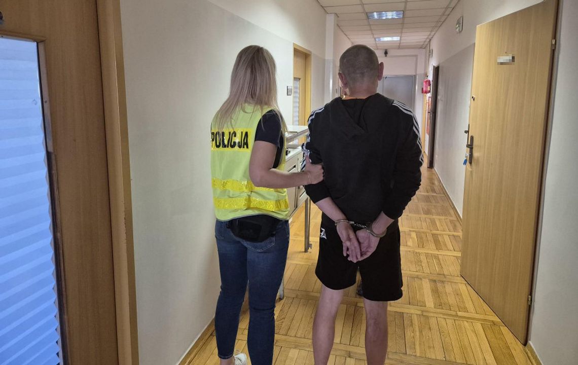 Brutalne pobicie bezdomnego w Pruszkowie. Dwaj sprawcy zostali tymczasowo aresztowani