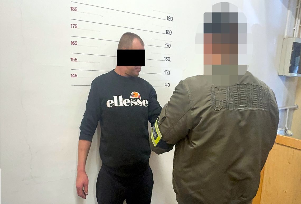 Brutalne porwanie przed klubem w Warszawie. Zaciągnął 38-latka do BMW i pisał do jego żony