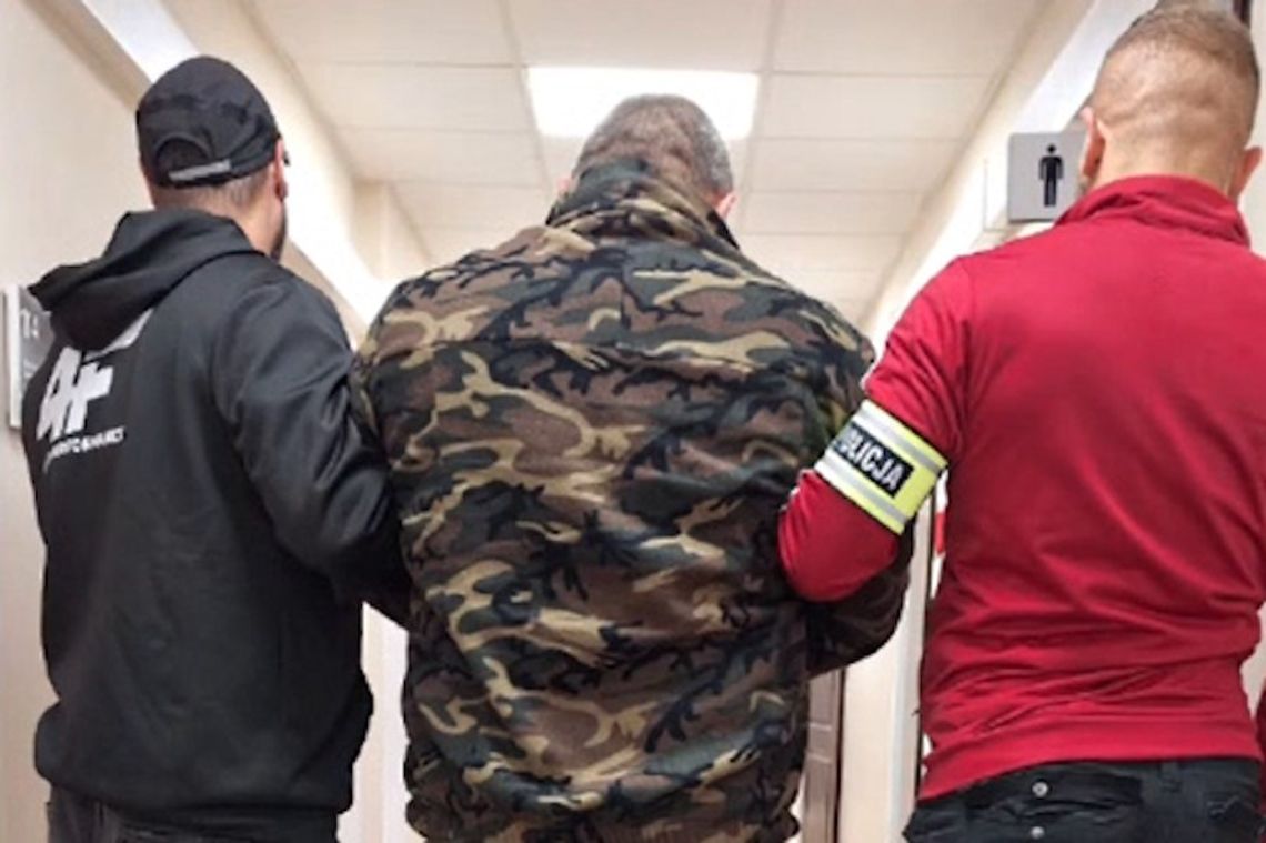 Brutalne zabójstwo pod sklepem monopolowym. Śledczy zatrzymali kolejne osoby uwikłane w sprawę