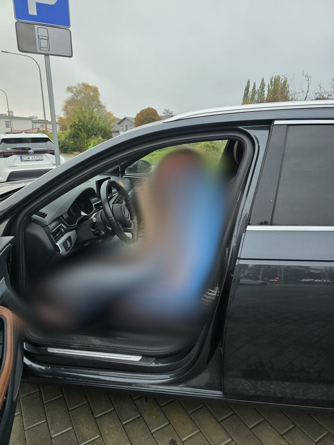 Był tak pijany, że na ekspresówce nie potrafił utrzymać prostego toru jazdy. Zareagował inny kierowca Był tak pijany, że na ekspresówce nie potrafił utrzymać prostego toru jazdy. Zareagował inny kierowca