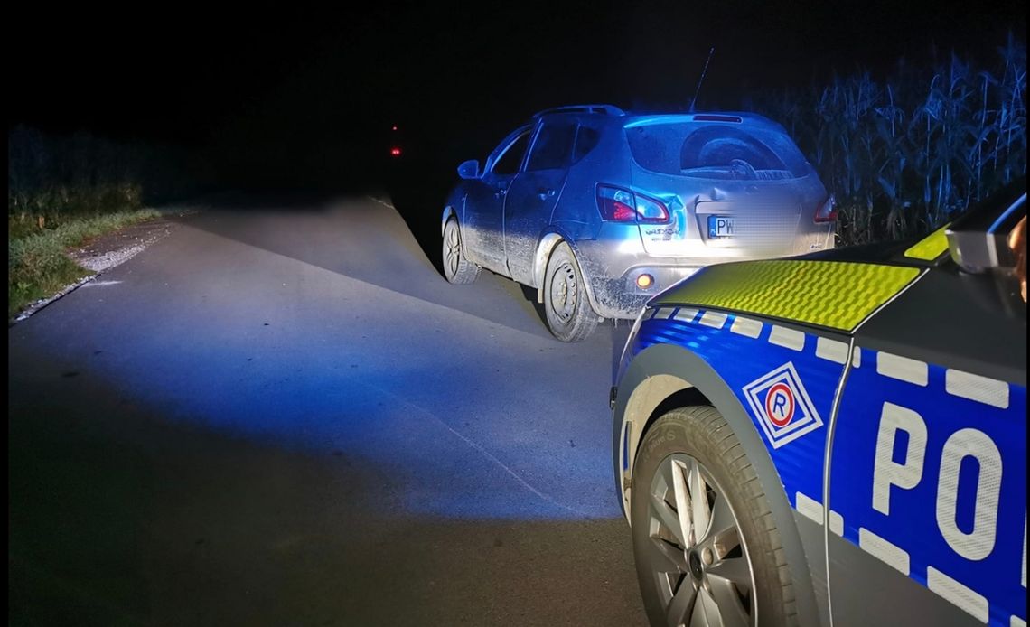 Był tak pijany, że nie umiał dmuchnąć w alkomat. Kierowca nissana wpadł po sygnale od świadków