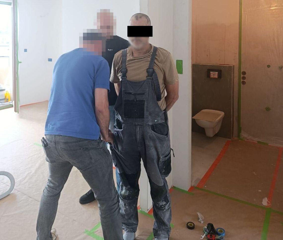 Był wśród najbardziej poszukiwanych przestępców Europy. „Łowcy głów” go dopadli Był wśród najbardziej poszukiwanych przestępców Europy. „Łowcy głów” go dopadli