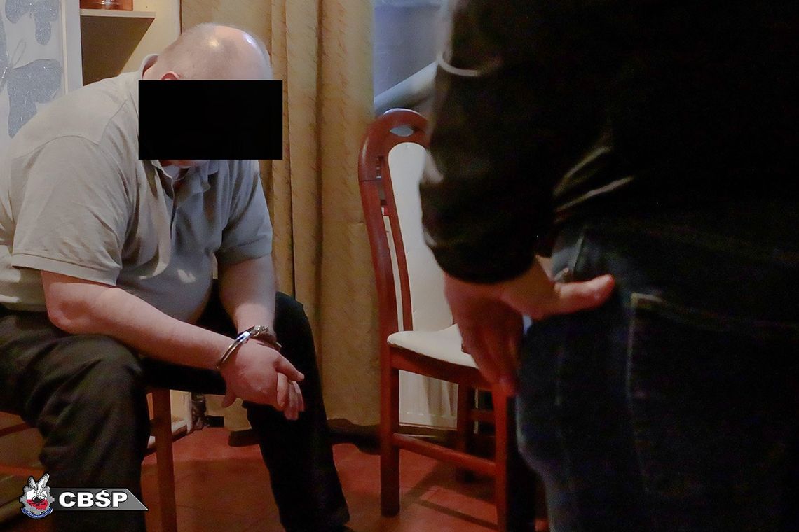 CBŚP uderzyło w luksusową agencję towarzyską. Zabezpieczono blisko 3 mln złotych, 5 osób w areszcie