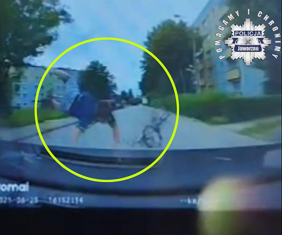 Chłopiec wjechał prosto pod nadjeżdżające BMW. Doszło do bardzo groźnie wyglądającego potrącenia