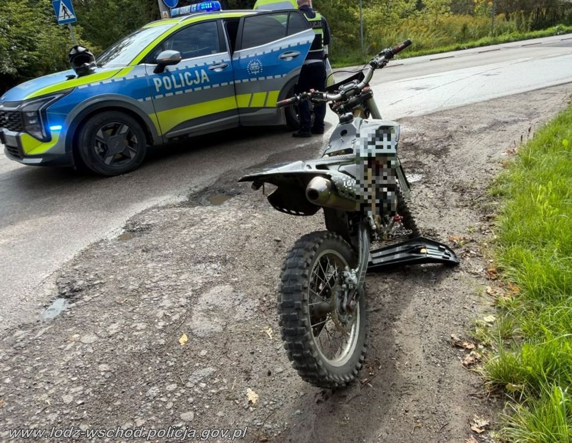 Cross bez tablicy, brak uprawnień i ucieczka przed policją. 18-latek zatrzymany po pościgu Cross bez tablicy, brak uprawnień i ucieczka przed policją. 18-latek zatrzymany po pościgu