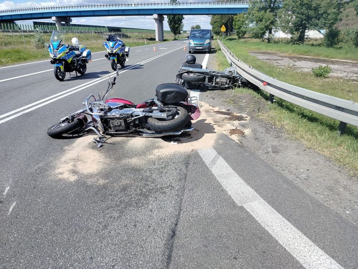 Cztery osoby ranne po zderzeniu dwóch motocykli. Jechał za szybko i uderzył w maszynę przed nim
