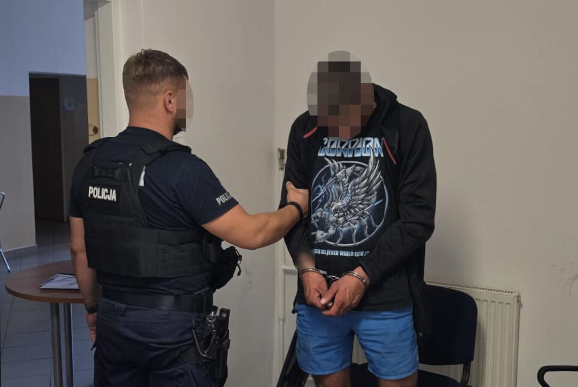 Cztery samochody zniszczone pod osłoną nocy. Podejrzany 30-latek zatrzymany przez policję Cztery samochody zniszczone pod osłoną nocy. Podejrzany 30-latek zatrzymany przez policję