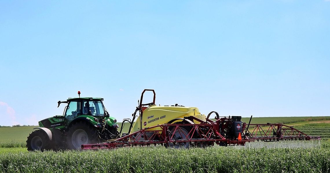 Diagnosta robił fałszywe przeglądy opryskiwaczy. Usłyszał aż 120 zarzutów Diagnosta robił fałszywe przeglądy opryskiwaczy. Usłyszał aż 120 zarzutów