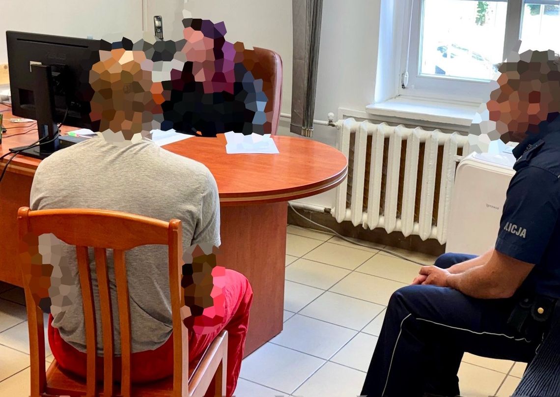 Domowa awantura zakończona aresztem. 44-latek bił żonę, groził nożem i znęcał się nad synem