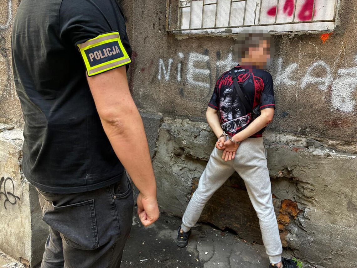 Dostał dozór za narkotyki. Kilka dni później 17-latek z Ukrainy znów handlował Dostał dozór za narkotyki. Kilka dni później 17-latek z Ukrainy znów handlował