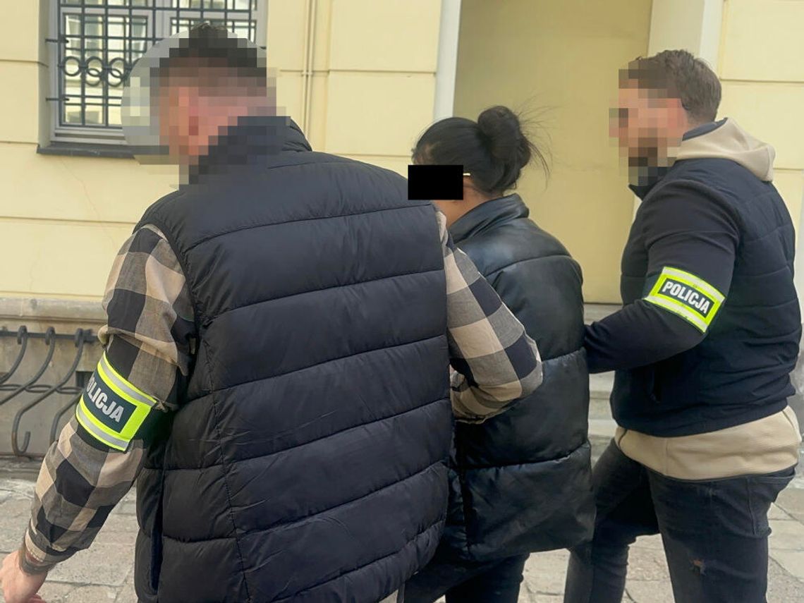 Duża akcja służb w Wólce Kosowskiej. Zatrzymani cudzoziemcy i kary finansowe