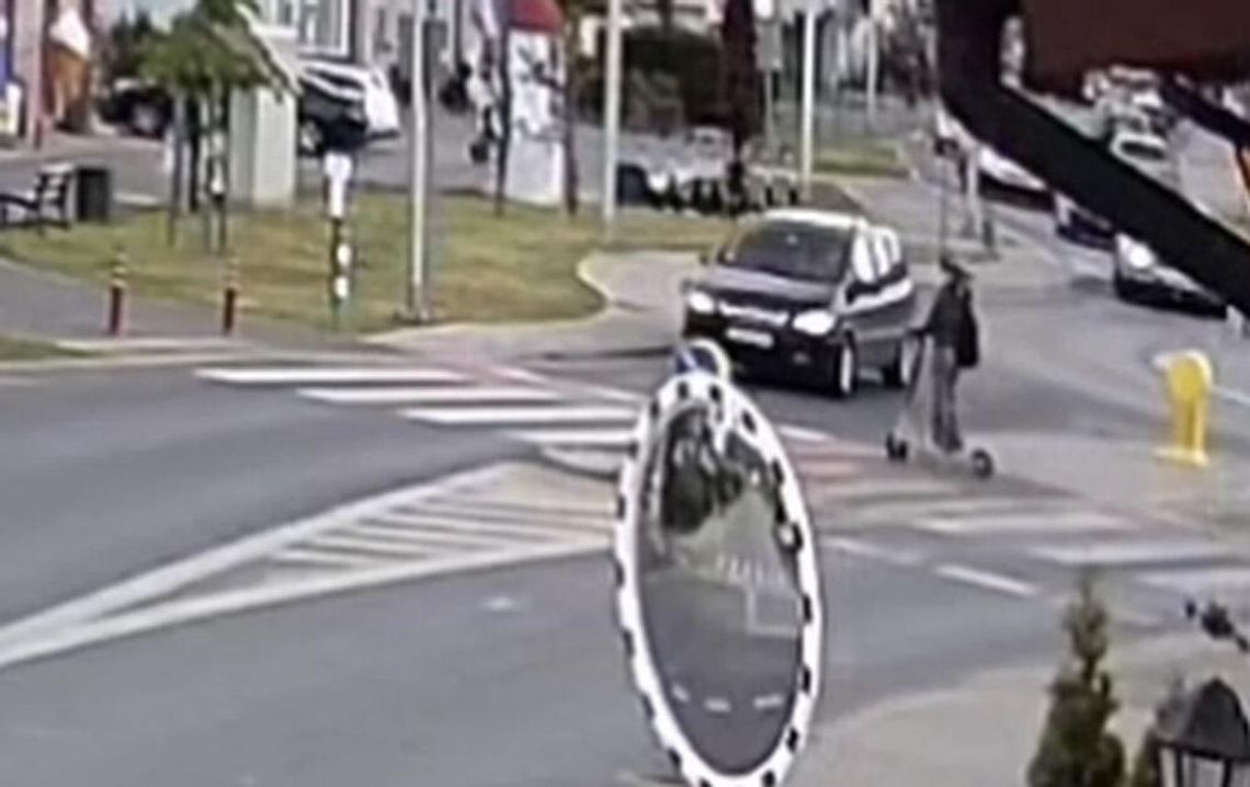 Dziewczyna na hulajnodze potrącona przez kobietę w oplu. Kolizja na przejeździe rowerowym