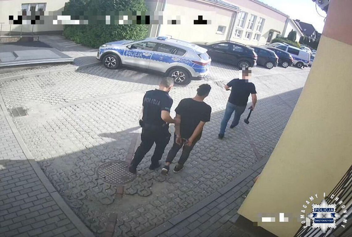 Egipcjan zatrzymany za grożenie żonie. Okazało się, że ma już grubą kartotekę i tym razem będzie deportowany