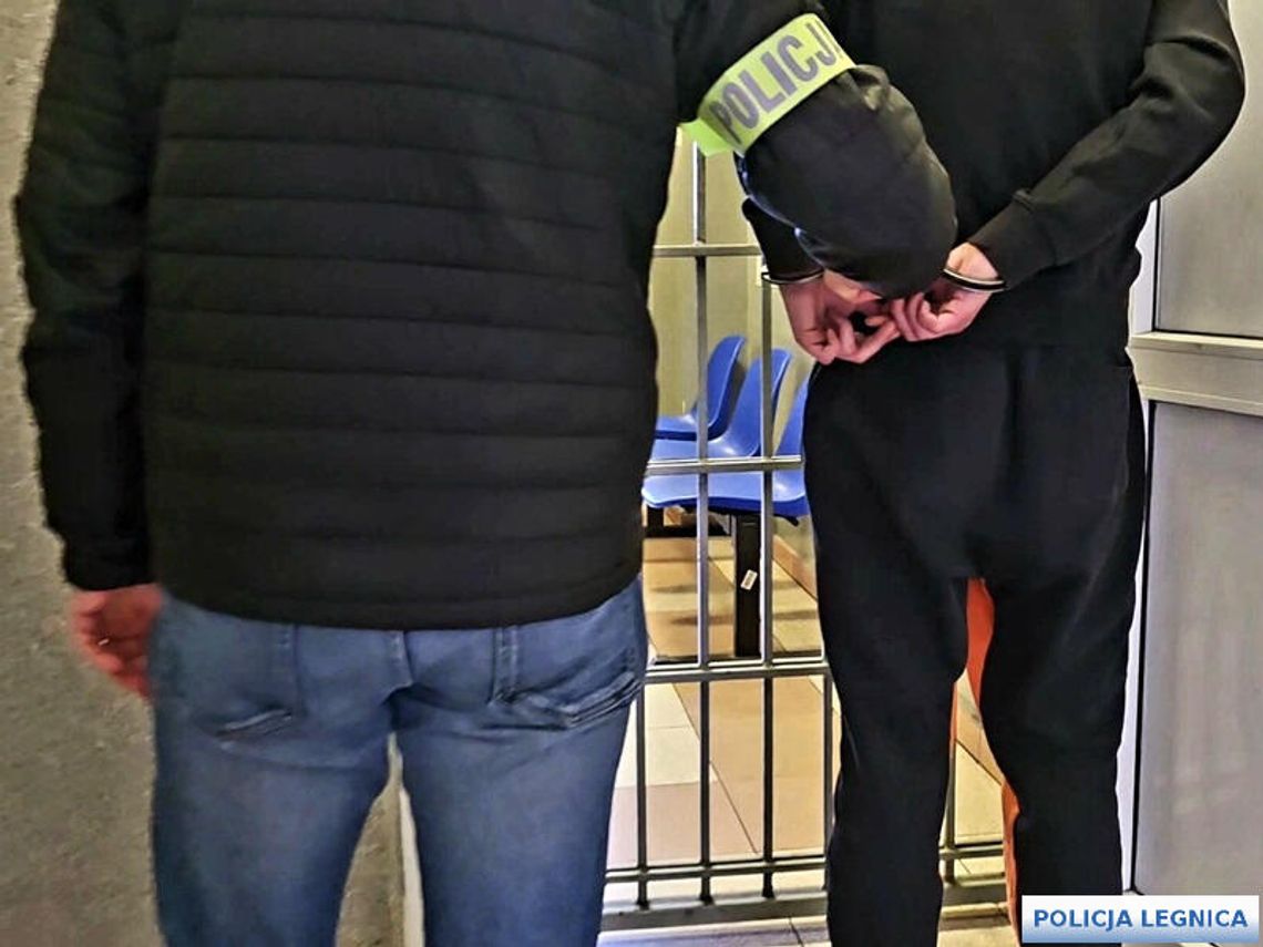 Groził kierownikowi, że go "zabije i zabetonuje". 37-letni Gruzin aresztowany