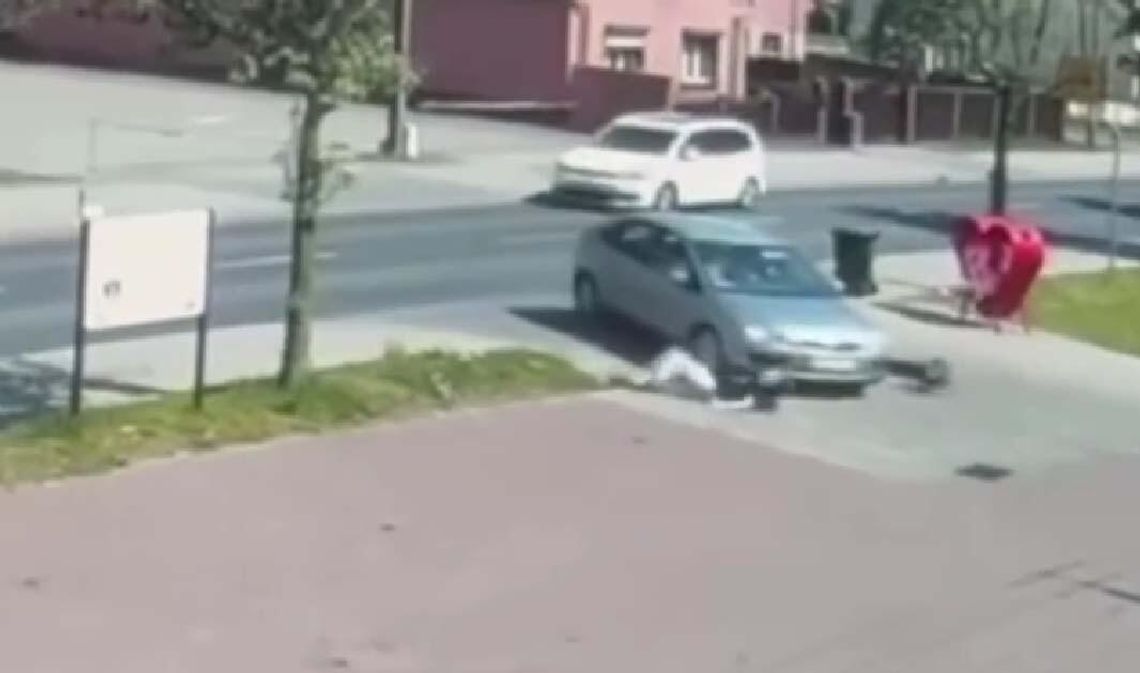 Groźnie wyglądające zderzenie samochodu z hulajnogą elektryczną. Oboje uczestnicy poniosą konsekwencje