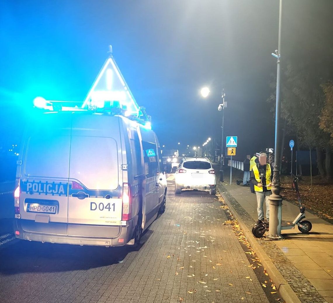 Hulajnoga mogła jechać 89 km/h. 17-latek zderzył się z Fordem i uciekł z miejsca Hulajnoga mogła jechać 89 km/h. 17-latek zderzył się z Fordem i uciekł z miejsca