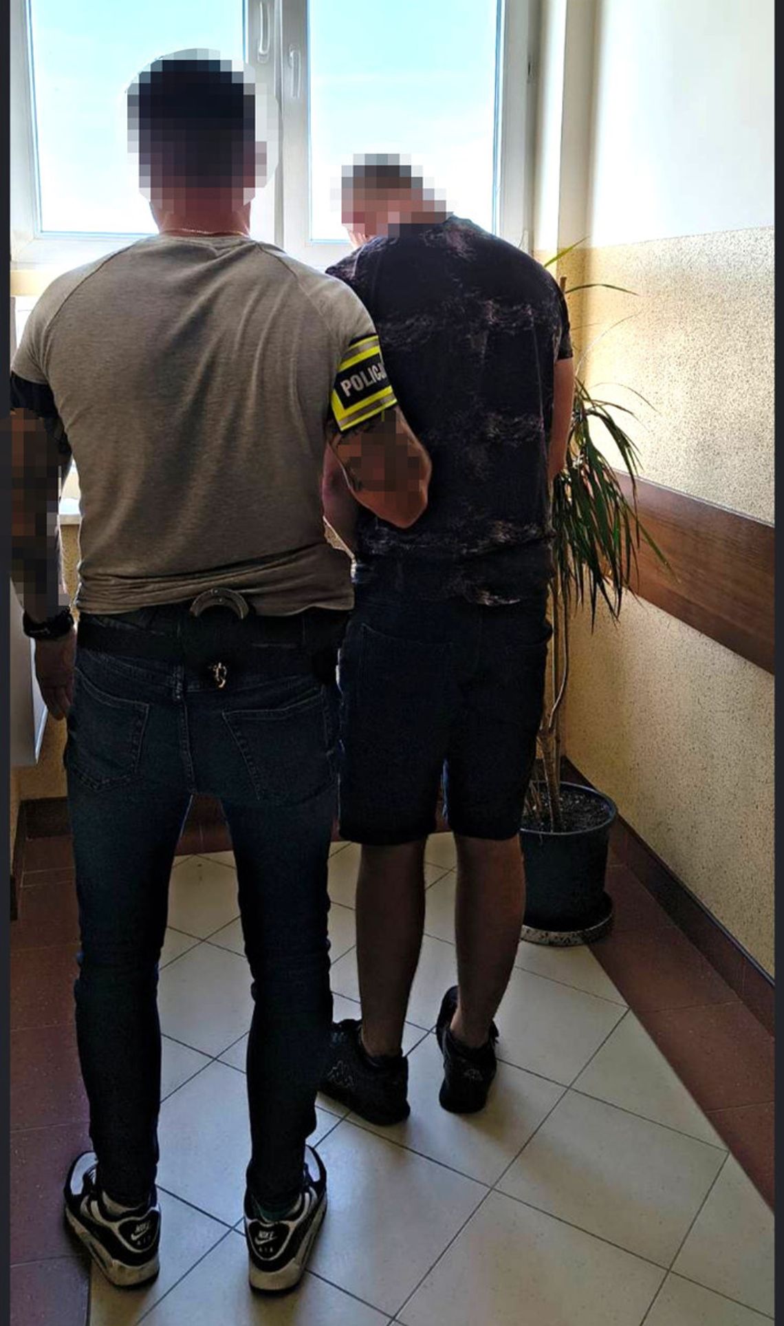 Oszust na hulajnodze podał się za kryminalnego. Rowerzyści zapłacili mu 200 złotych mandatu