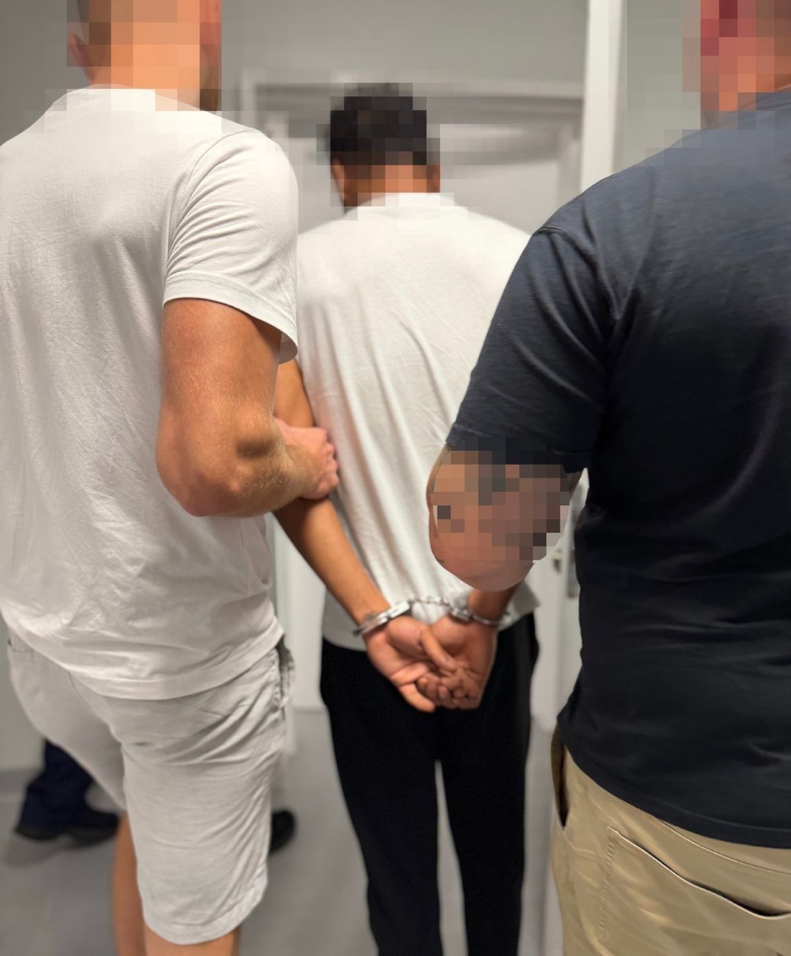 Internetowa miłość i kosztowny finał. 36-latek miał okraść o 11 lat starszą partnerkę Internetowa miłość i kosztowny finał. 36-latek miał okraść o 11 lat starszą partnerkę