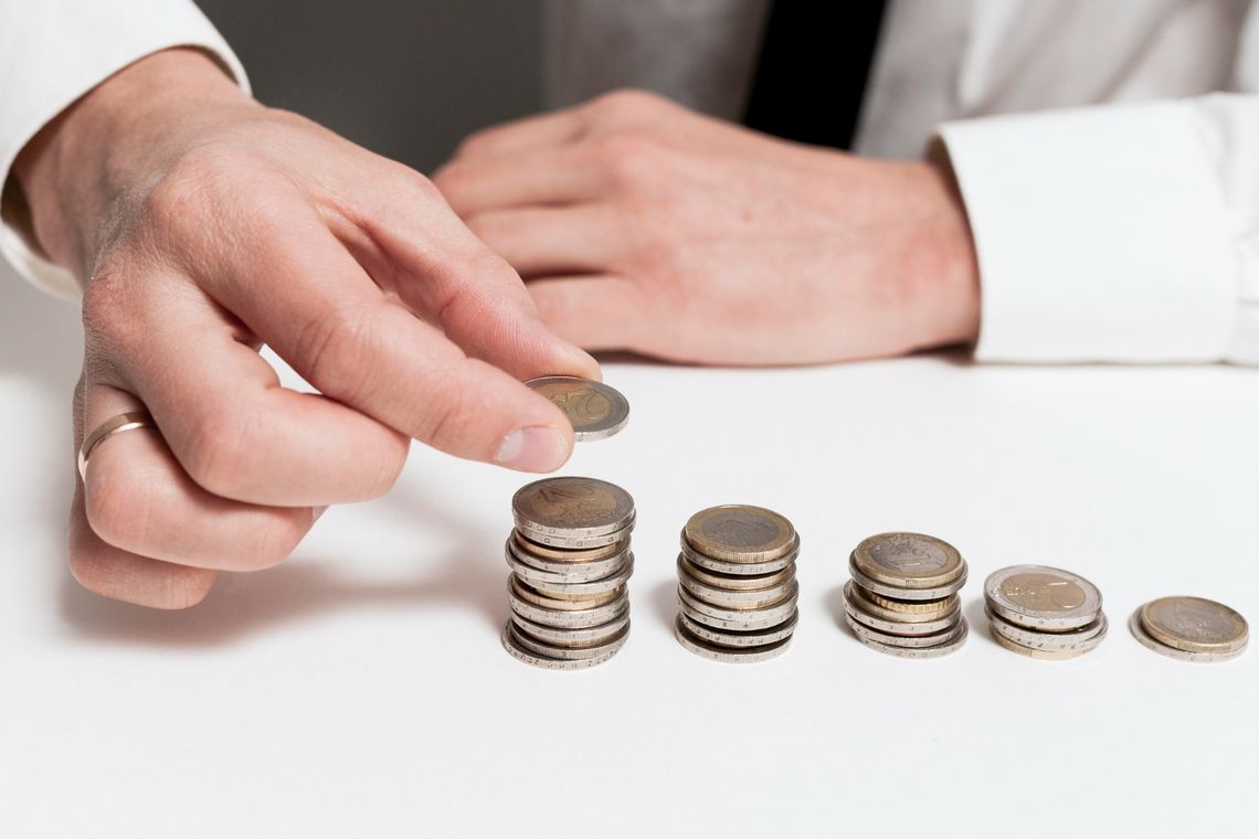 Jak adwokat ds. podziału majątku wycenia i dzieli biznes między małżonków?