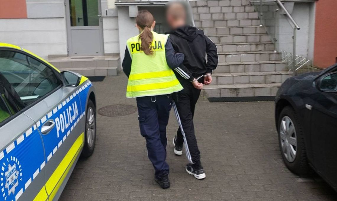 Jechał alfą romeo bez uprawnień i po alkoholu. Młody obcokrajowiec skazany w trybie przyspieszonym Jechał alfą romeo bez uprawnień i po alkoholu. Młody obcokrajowiec skazany w trybie przyspieszonym