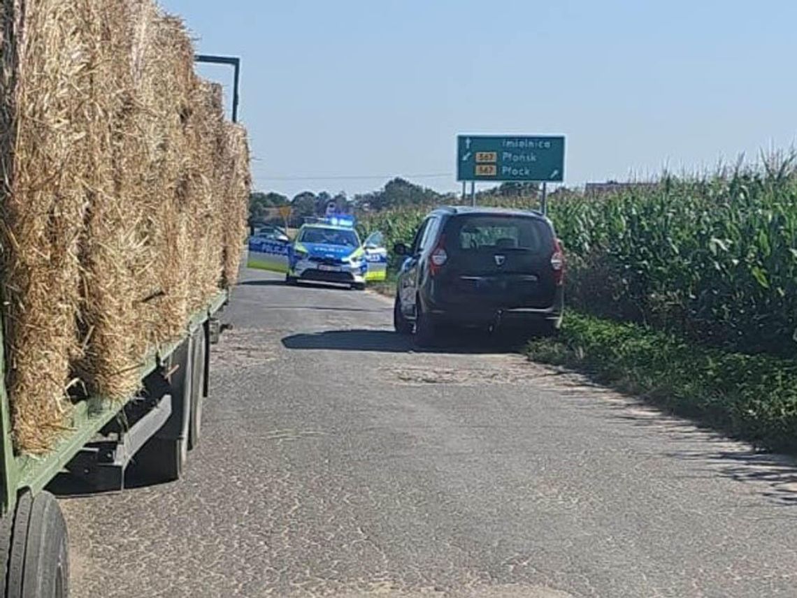 Jechał wężykiem i wyrzucił butelkę przez okno. Wszystko na oczach policjanta po służbie