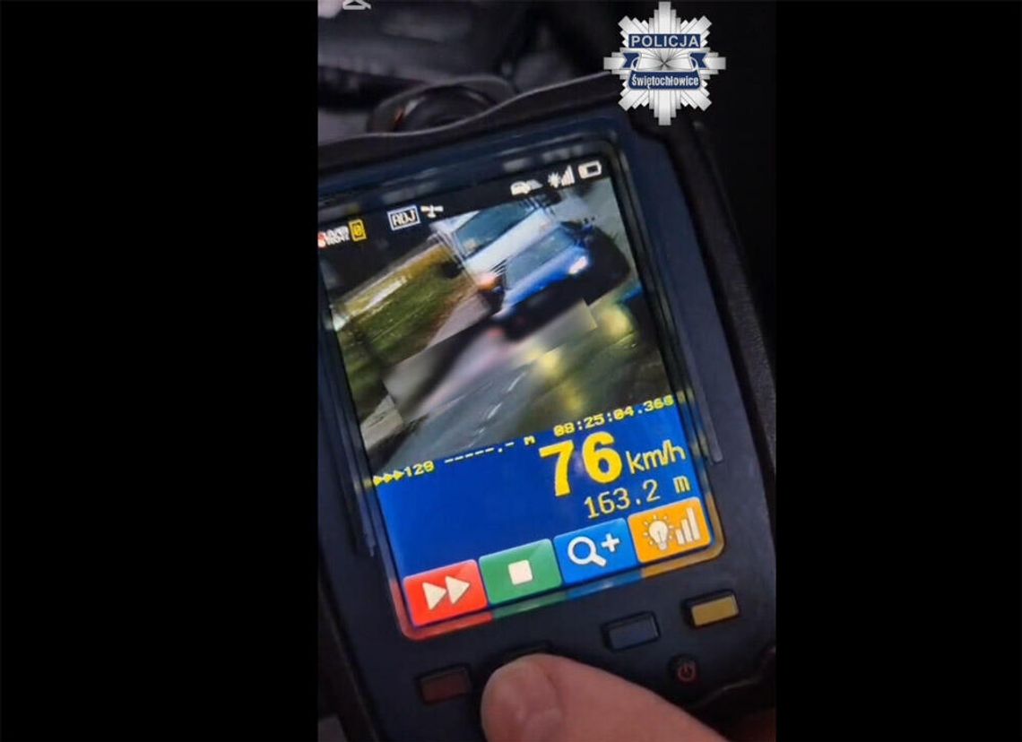 Jeszcze jeden punkt i straciłaby prawo jazdy. Policjanci zatrzymali kobietę w BMW Jeszcze jeden punkt i straciłaby prawo jazdy. Policjanci zatrzymali kobietę w BMW