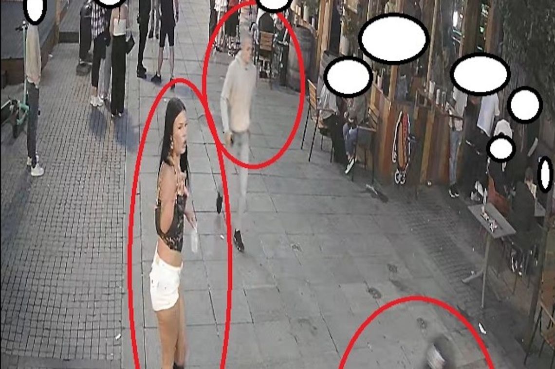 Kamery nagrały podejrzewanych o pobicie. Policja prosi o pomoc w ustaleniu ich tożsamości Kamery nagrały podejrzewanych o pobicie. Policja prosi o pomoc w ustaleniu ich tożsamości
