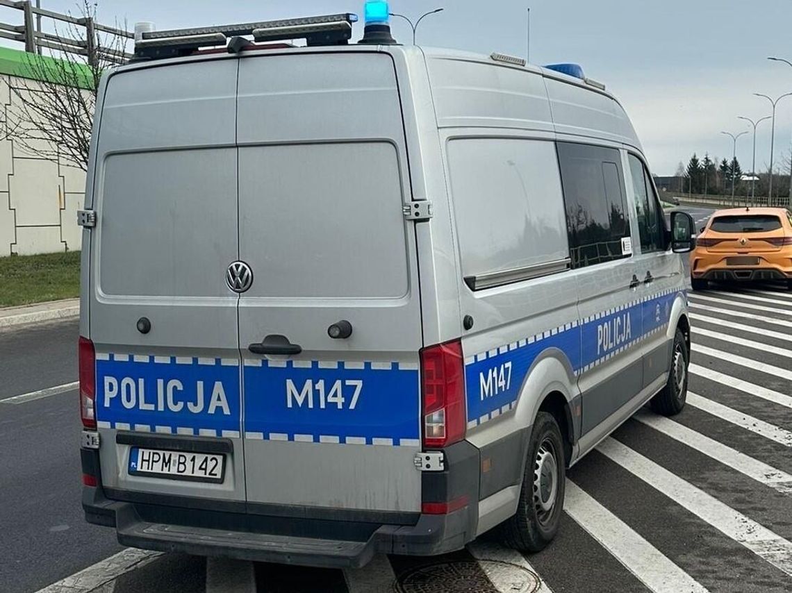 Kierowca połknął skręta, którego palił podczas jazdy. Zatrzymał go policjant po służbie