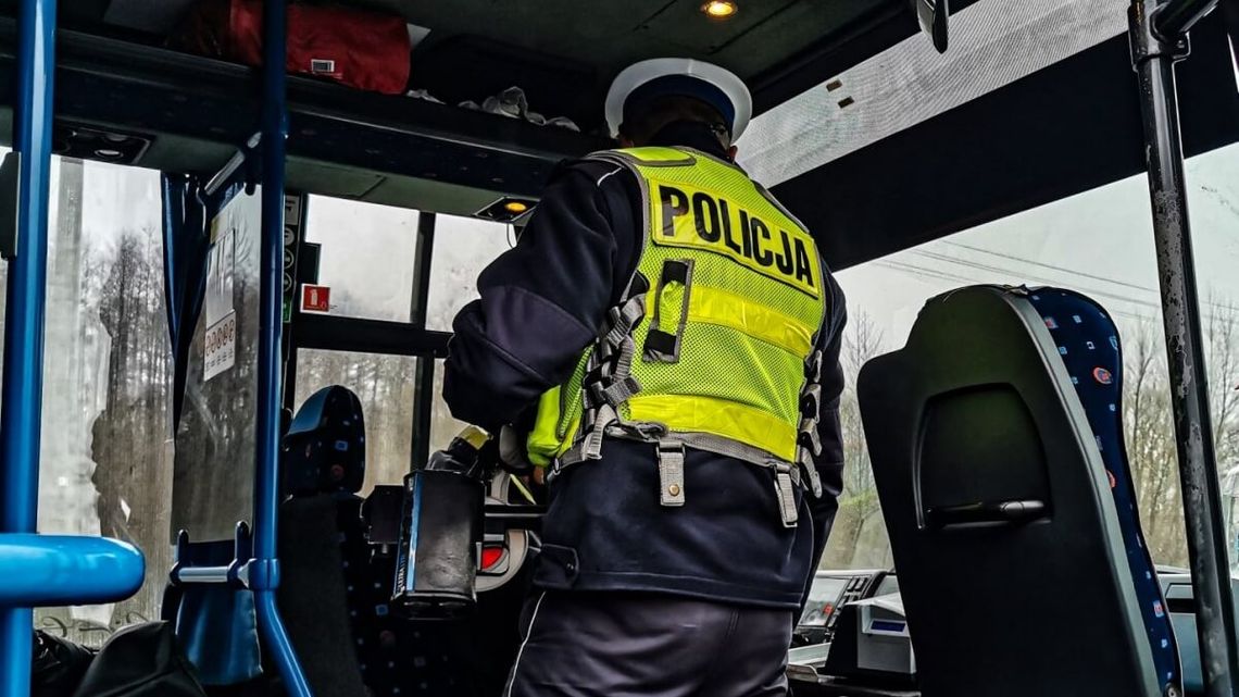 Kierowca autobusu nabijał na kasę tylko część biletów. Grozi mu za to 8 lat więzienia