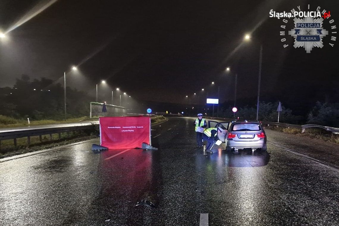 Kierowca BMW po kolizji wyszedł z auta i został śmiertelnie potrącony przez inne bmw