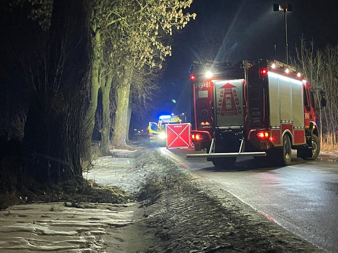 Kierowca toyoty przejechał po mężczyźnie leżącym na jezdni. Poszkodowany zginął na miejscu