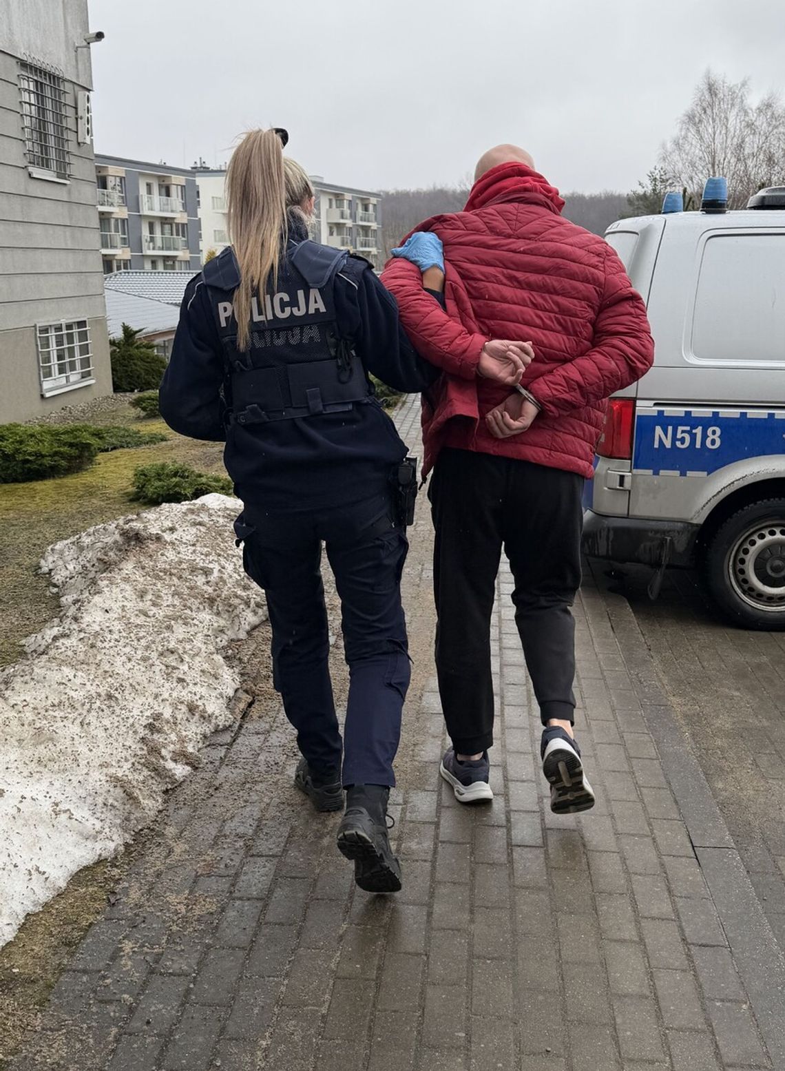 Kobieta nie wytrzymała i w końcu wezwała pomoc. Policja zatrzymała sprawcę przemocy domowej