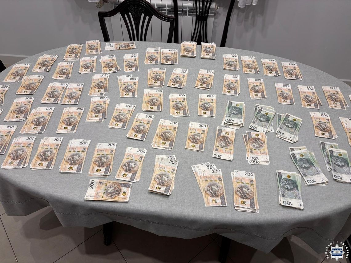 Kobieta zrobiła w firmie przekręt na ponad milion. Pieniądze klientów trafiały na podstawione konta Kobieta zrobiła w firmie przekręt na ponad milion. Pieniądze klientów trafiały na podstawione konta