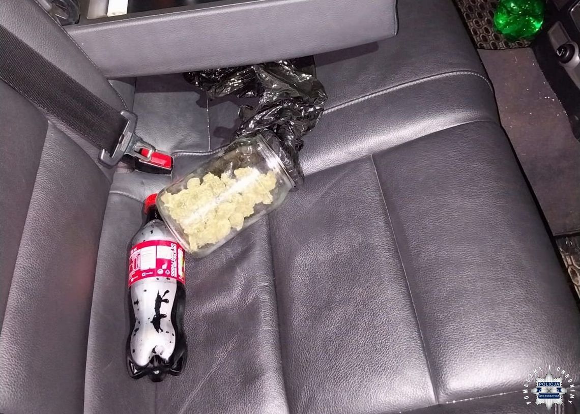 Koledzy bujali się po mieście ze słoikiem zioła i młynkami do mielenia. Młodszy ma 16 lat