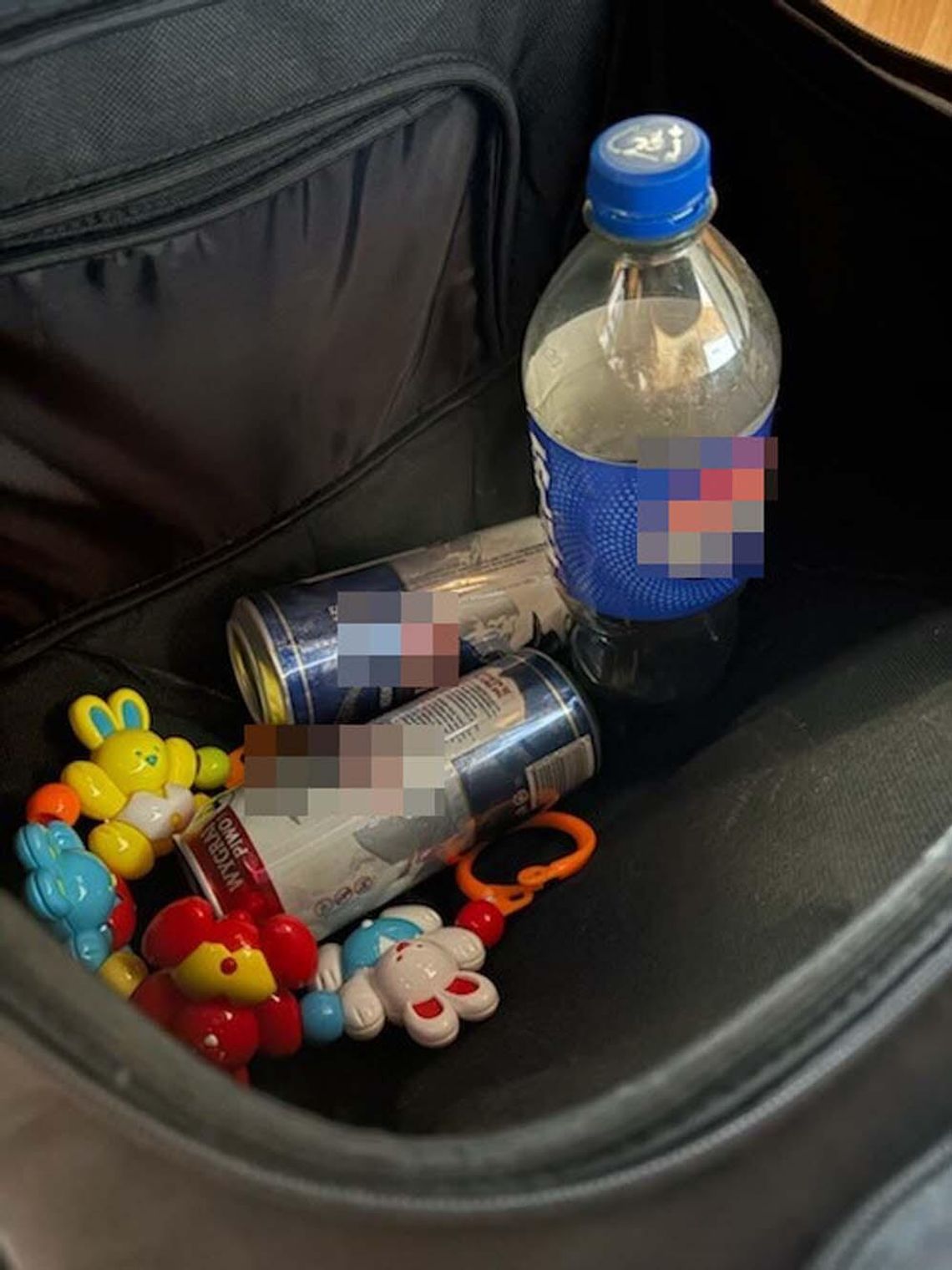 Kompletnie pijani rodzice z Ukrainy opiekowali się niemowlęciem. Matka nie była w stanie wstać z chodnika