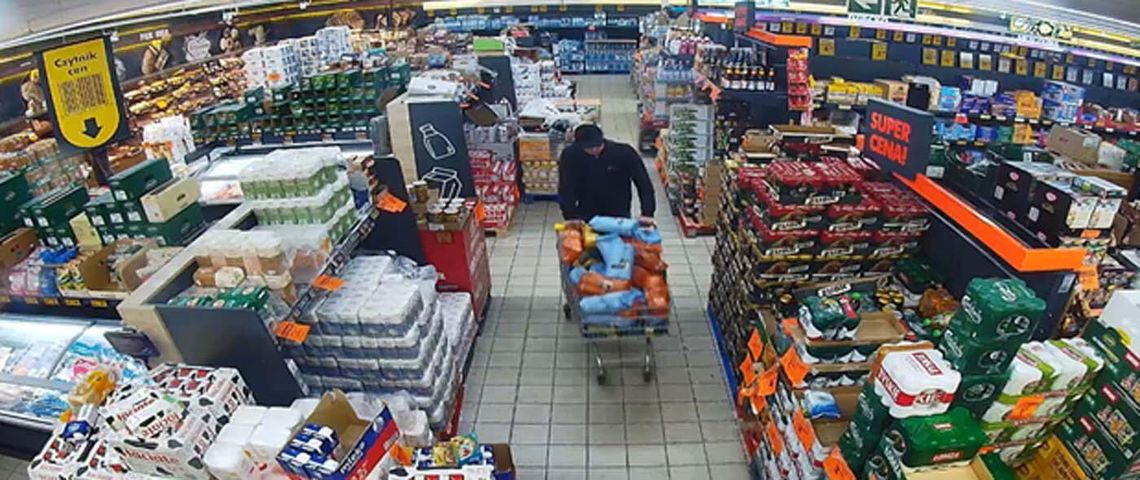 Kradli w sklepach ogromne ilości kawy. Wartość łupów to ponad 22 tysiące Kradli w sklepach ogromne ilości kawy. Wartość łupów to ponad 22 tysiące