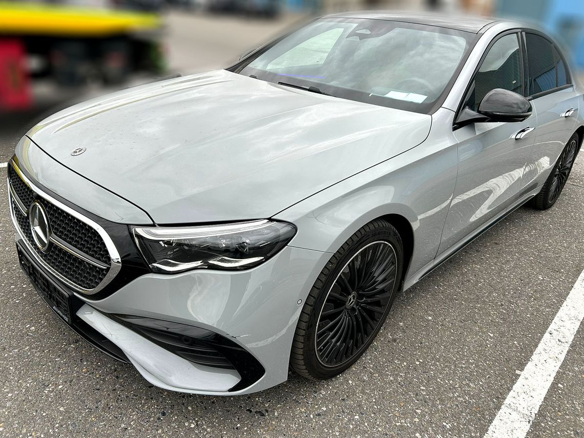 Kradzież mercedesa wartego ponad 400 tysięcy złotych. Auto miało trafić przez Belgię do Dubaju Kradzież mercedesa wartego ponad 400 tysięcy złotych. Auto miało trafić przez Belgię do Dubaju