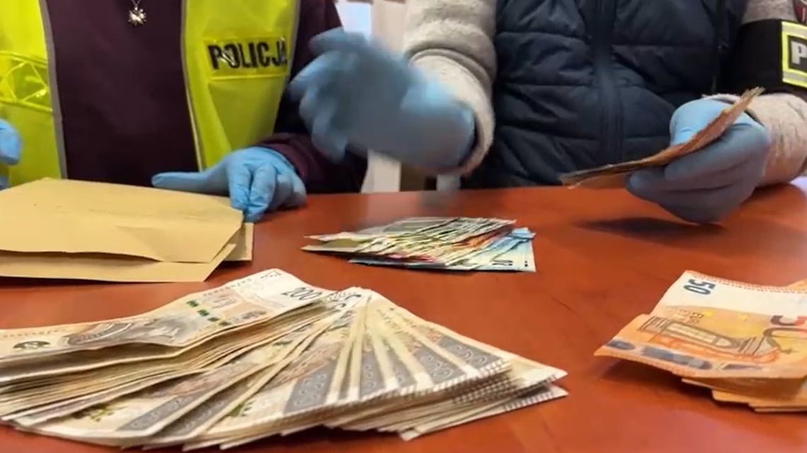 Kradzione auta i fikcyjne przeglądy. Czterej diagności za pieniądze podbijali dokumenty