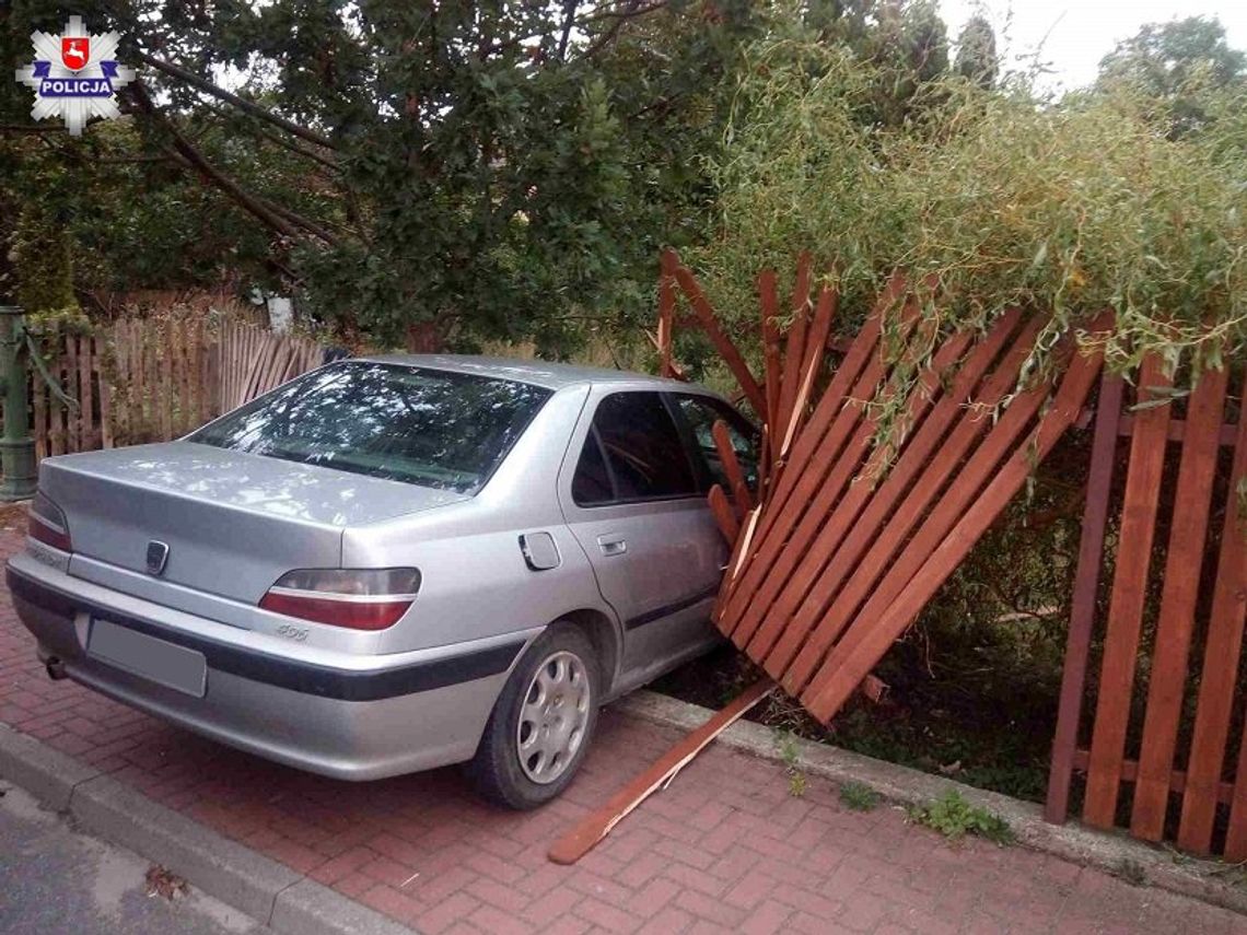 Kupił peugeota, a po kilku godzinach go rozbił. Pomylił hamulec z gazem