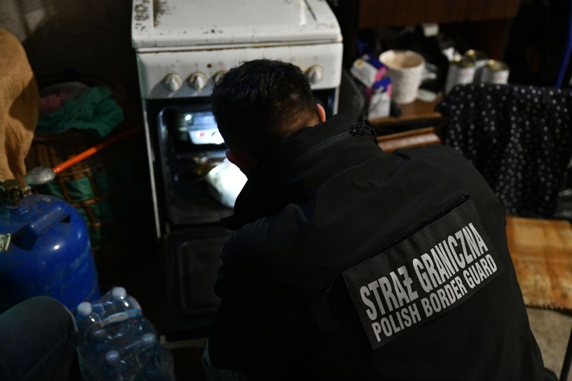 Latali przez granicę z Białorusią balonami z podczepionymi papierosami. Zatrzymanie przemytników