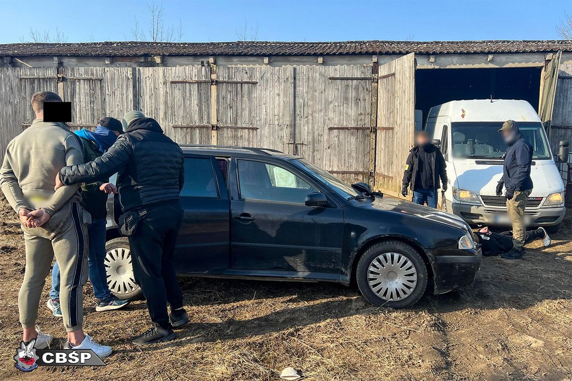 Likwidacja nielegalnej krajalni tytoniu. Służby przejęły towar za pół miliona złotych