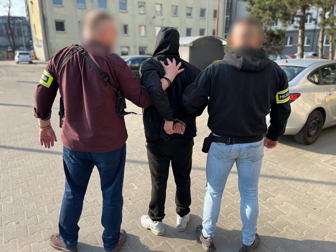 Lodówka nie pomogła. Zapach marihuany z mieszkania 28-latka niósł się po całej klatce schodowej