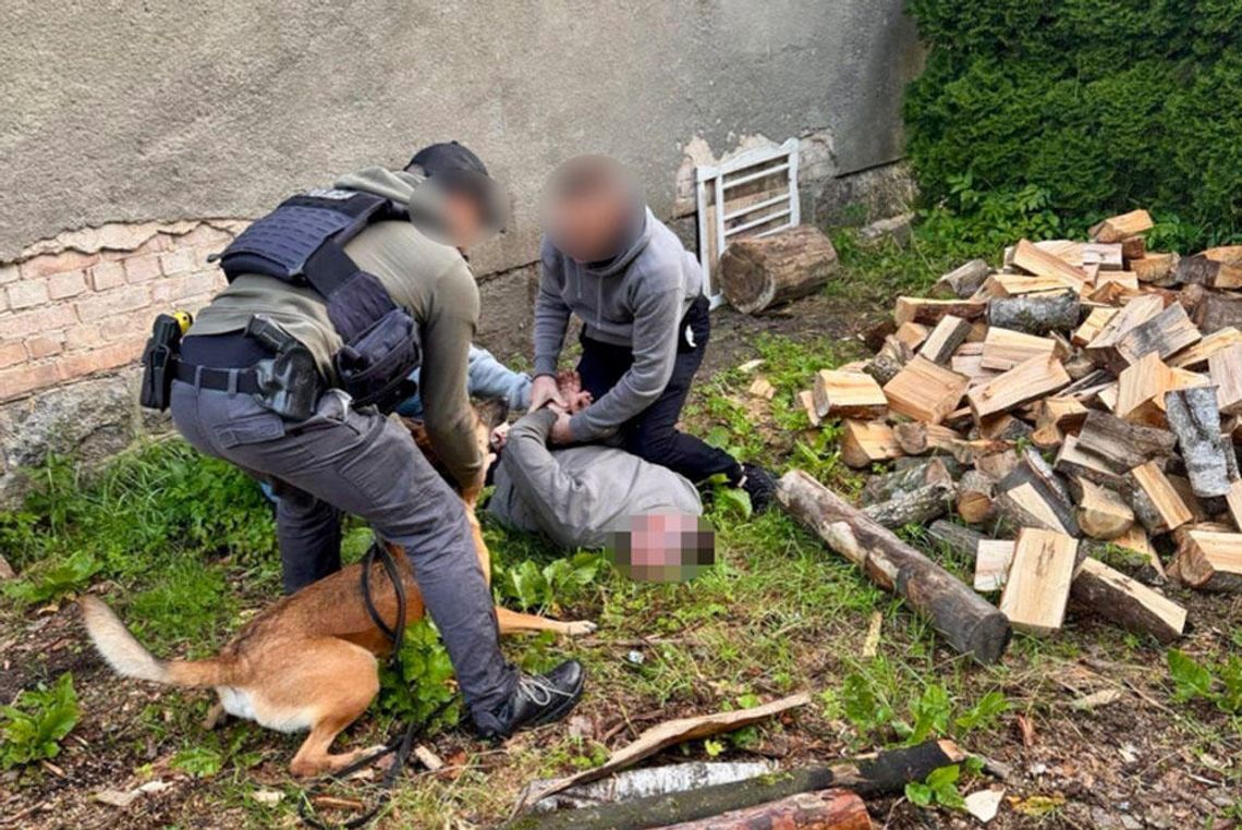 Miał do odsiedzenia rok i dwa miesiące. Podczas zatrzymania znaleźli przy nim tyle narkotyków, że teraz grozi mu jeszcze 10 lat