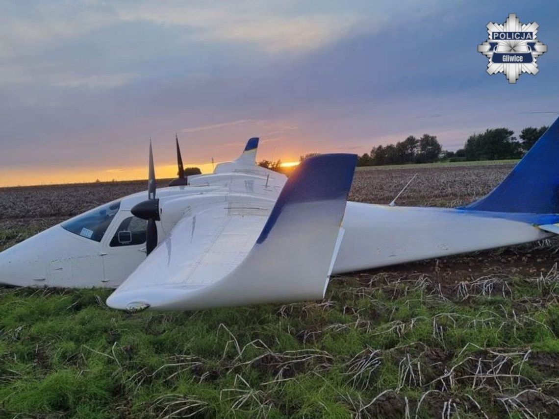 Mały samolot pasażerski awaryjnie lądował pod Gliwicami. Okoliczności zdarzenia wyjaśnia policja